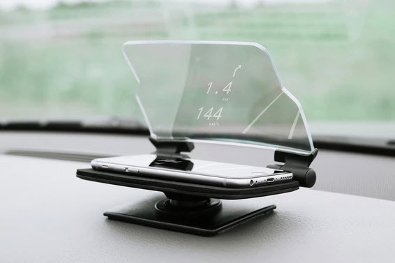 Hudway Glass — аксессуар для смартфона за $49, который добавит в ваш автомобиль проекционный дисплей